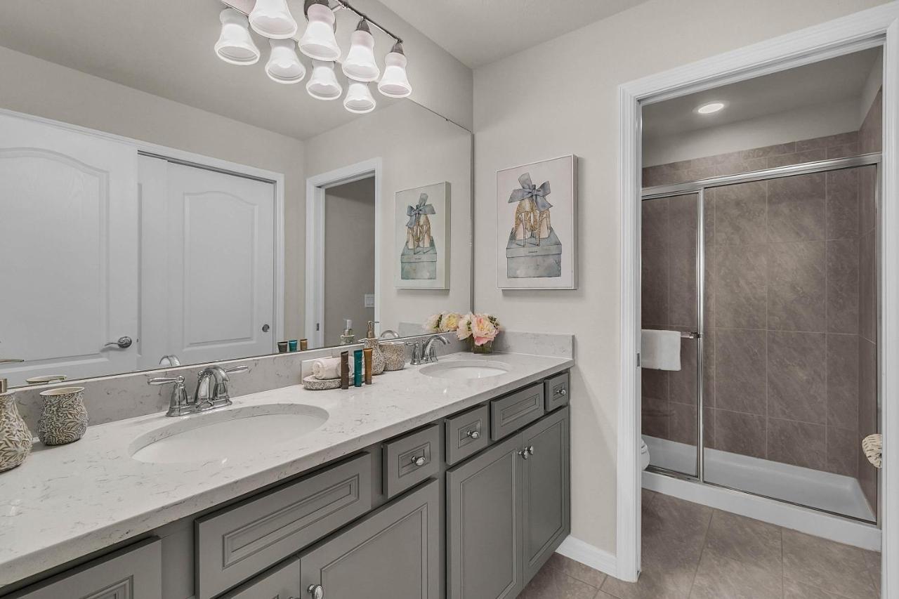 5 Bedrooms - 4,5 Bathrooms - Windsor At Westside 8928 Sa Orlando Buitenkant foto